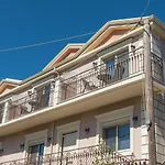 Pansion Ermioni 아파트